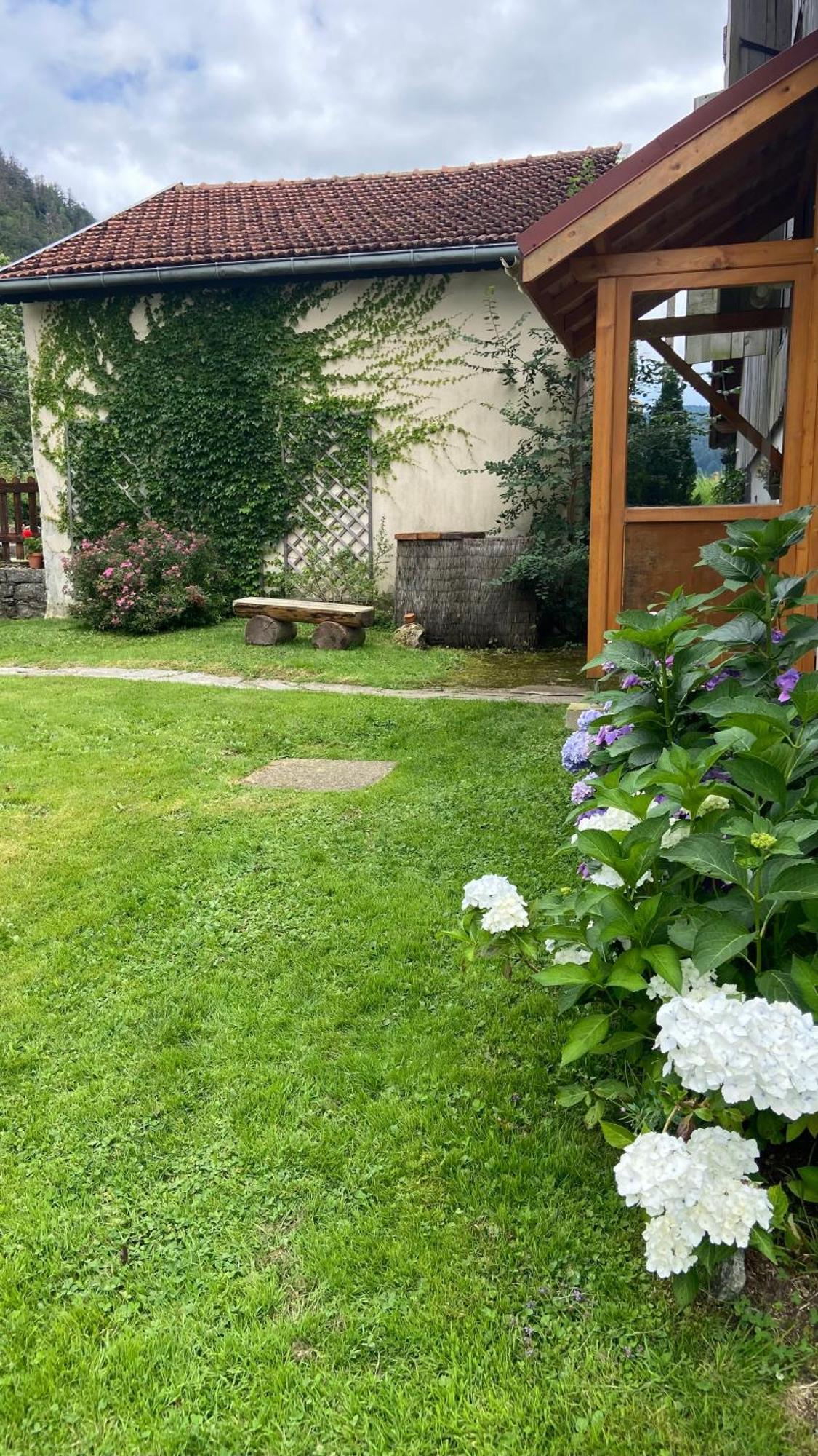 Gite De La Mesange Rochesson Exterior foto